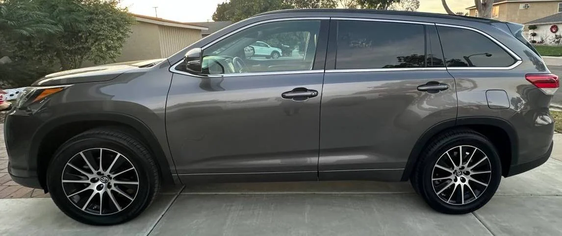 TOYOTA HIGHLANDER--159